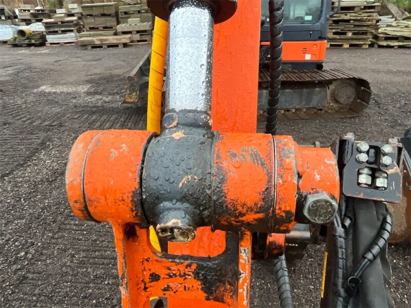 Hitachi Zaxis 48U-3 CLT – 4T8 – 3 382 h – 2012 – Image 31