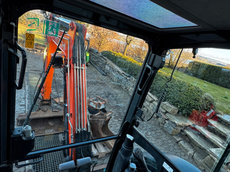 Hitachi ZX26U-6 – 2T7 – 3 431 h – 2019 – Image 12
