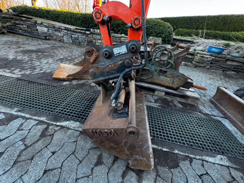 Hitachi ZX26U-6 – 2T7 – 3 431 h – 2019 – Image 19