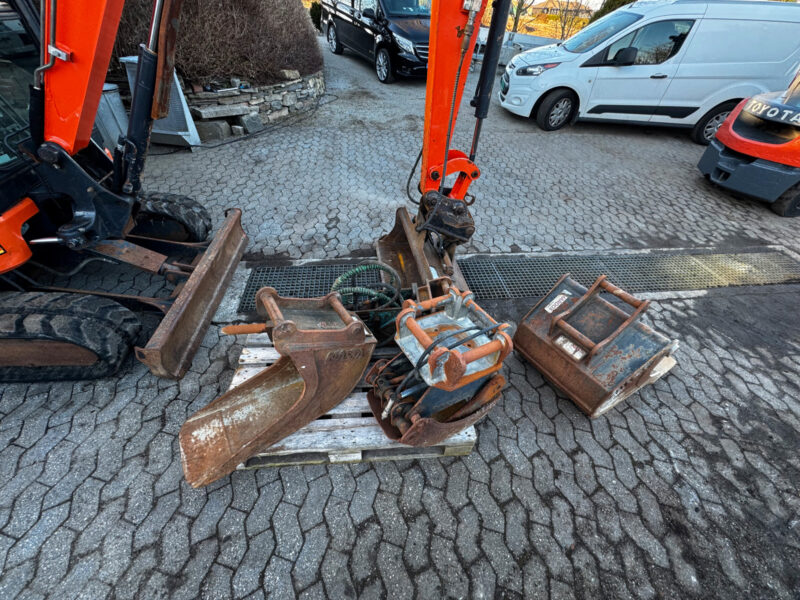 Hitachi ZX26U-6 – 2T7 – 3 431 h – 2019 – Image 22
