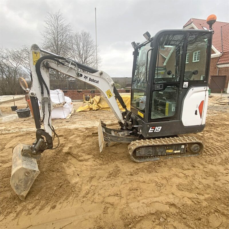 BOBCAT E19 – 1T9 – 700h - 2017 – Image 12