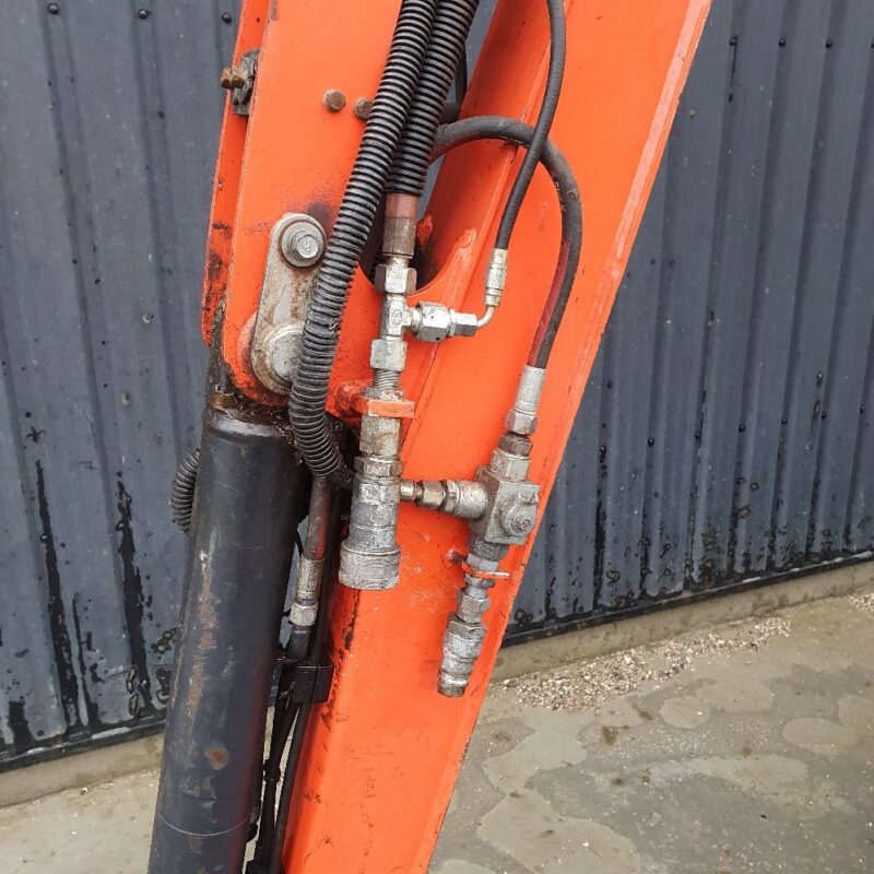 Kubota KX019-4 – 1T9 – 2 400 h – 2015 – AVEC POWERTILT – Image 3