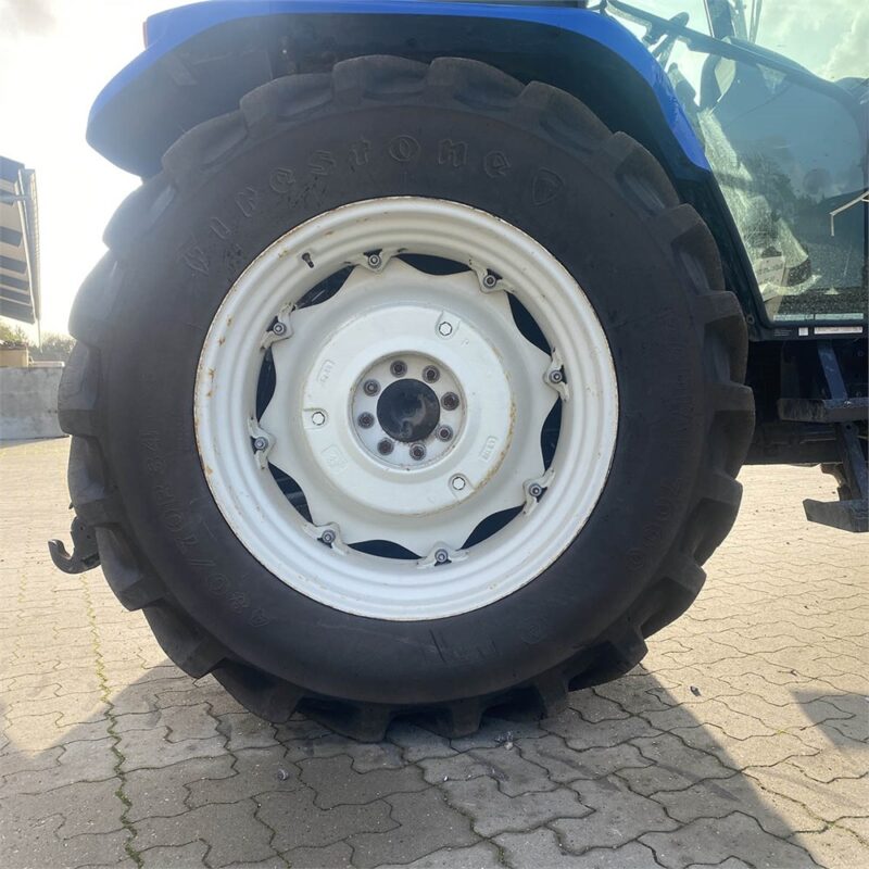 NEW HOLLAND T 5070 – 115 ch – 2010 – 273 H – Image 8