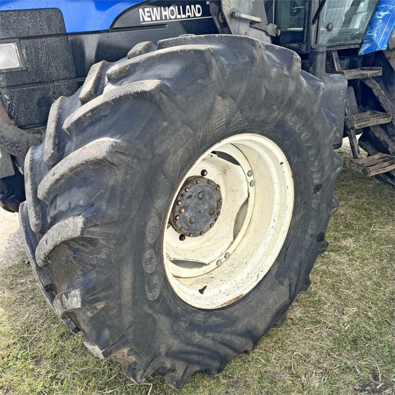 NEW HOLLAND TM135 – 136 ch – 2001 – 8 946 h – CHARGEUR FRONTAL – Image 7