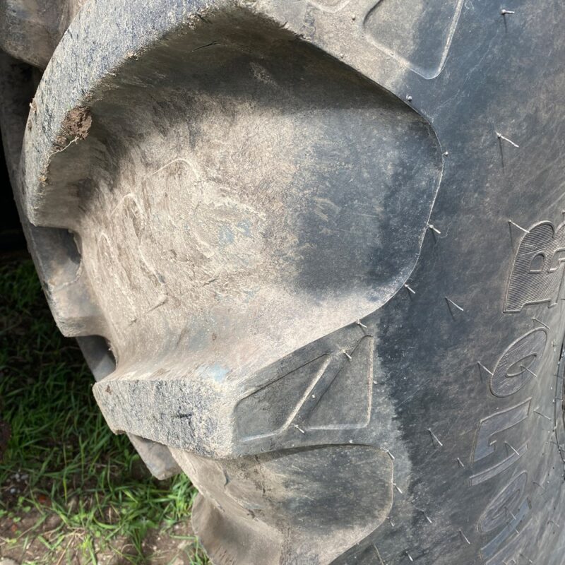 NEW HOLLAND T 8050 – 325 ch – 2008 – 9 360 H – Image 3