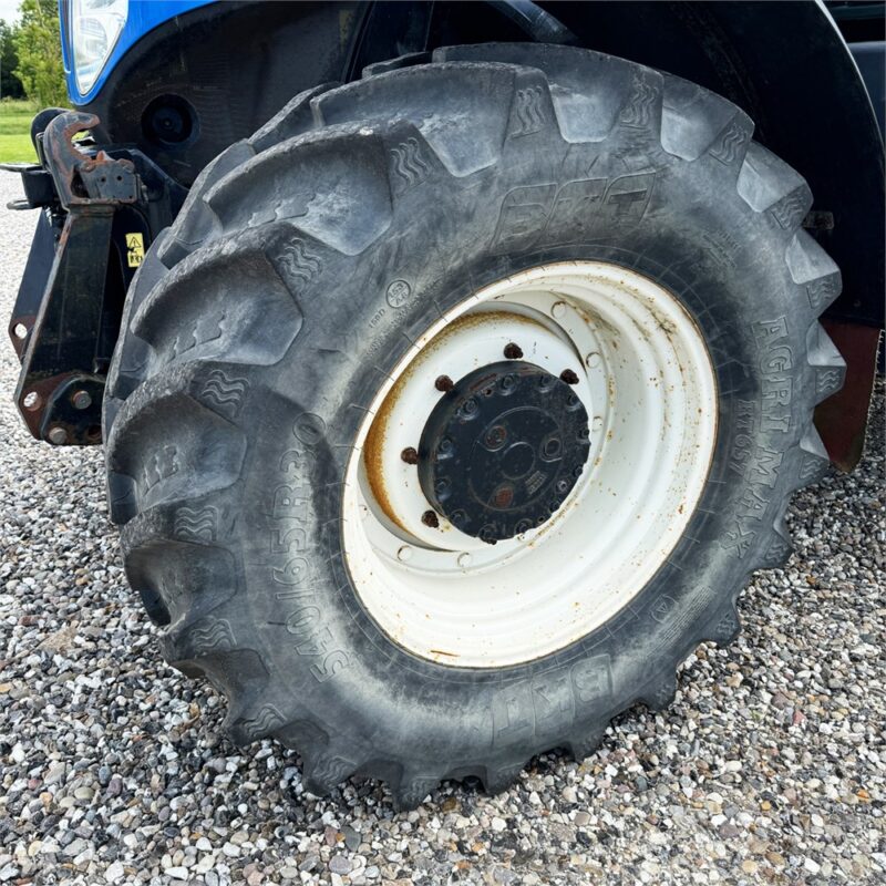 NEW HOLLAND T 7.250 AUTO COMMAND – 200 ch – 2012 – 7 775 H – Image 4