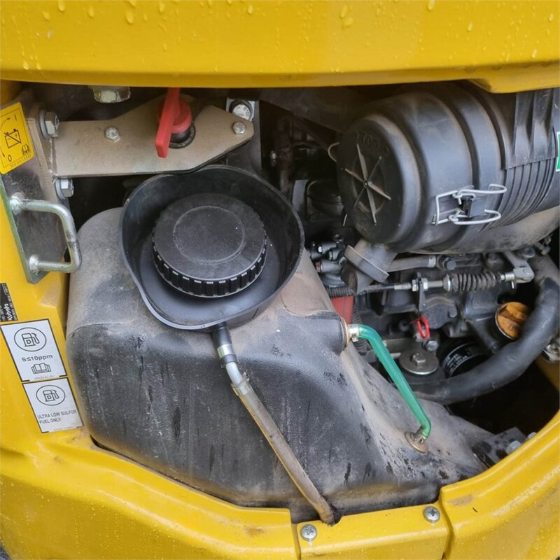 KOMATSU PC16R-3HS – 1T8 –232 h – 2021 – Image 5