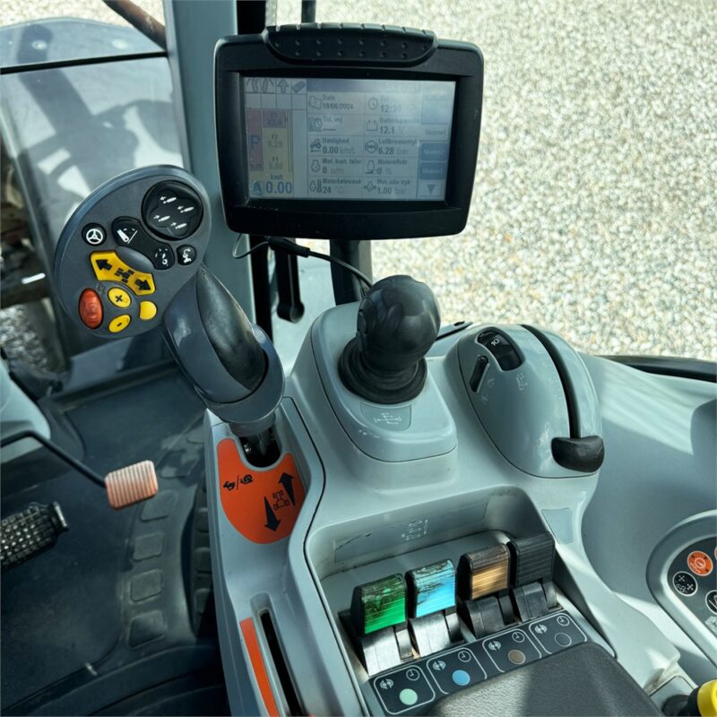NEW HOLLAND T 7.250 AUTO COMMAND – 200 ch – 2012 – 7 775 H – Image 18