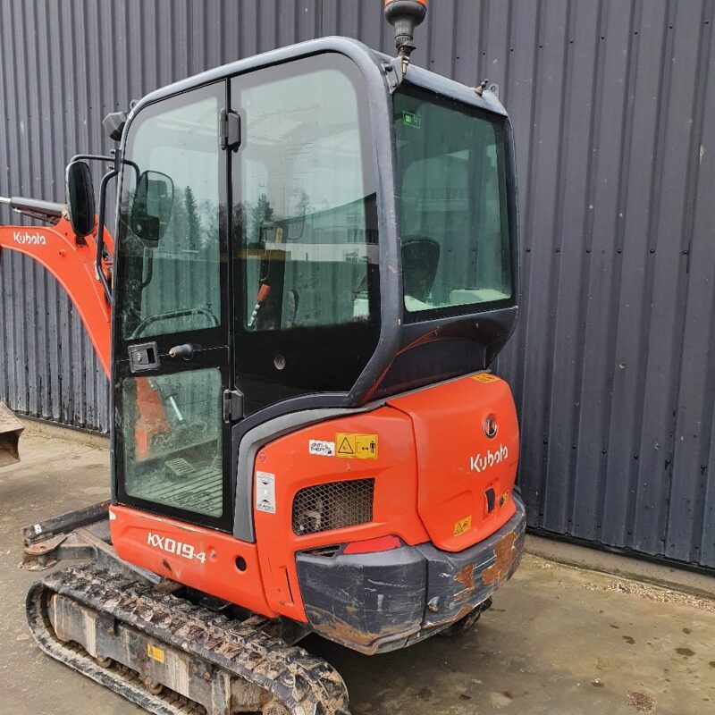 Kubota KX019-4 – 1T9 – 2 400 h – 2015 – AVEC POWERTILT – Image 13