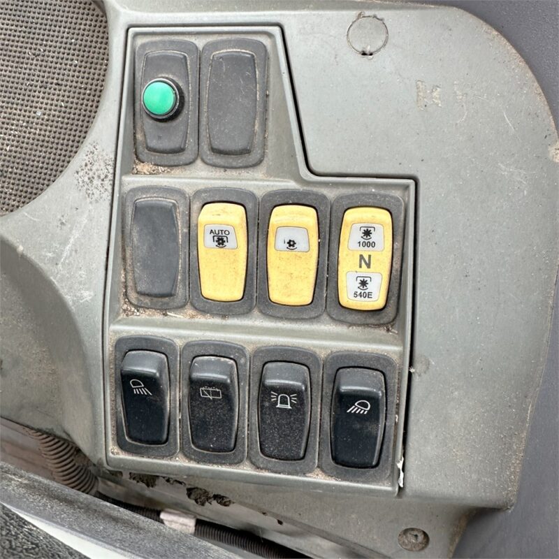 DEUTZ-FAHR AGROTRON X 720 – 277 ch – 2008 – 5 298 H – Image 6