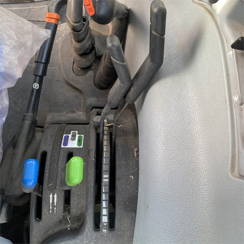 NEW HOLLAND T 5070 – 115 ch – 2010 – 273 H – Image 9