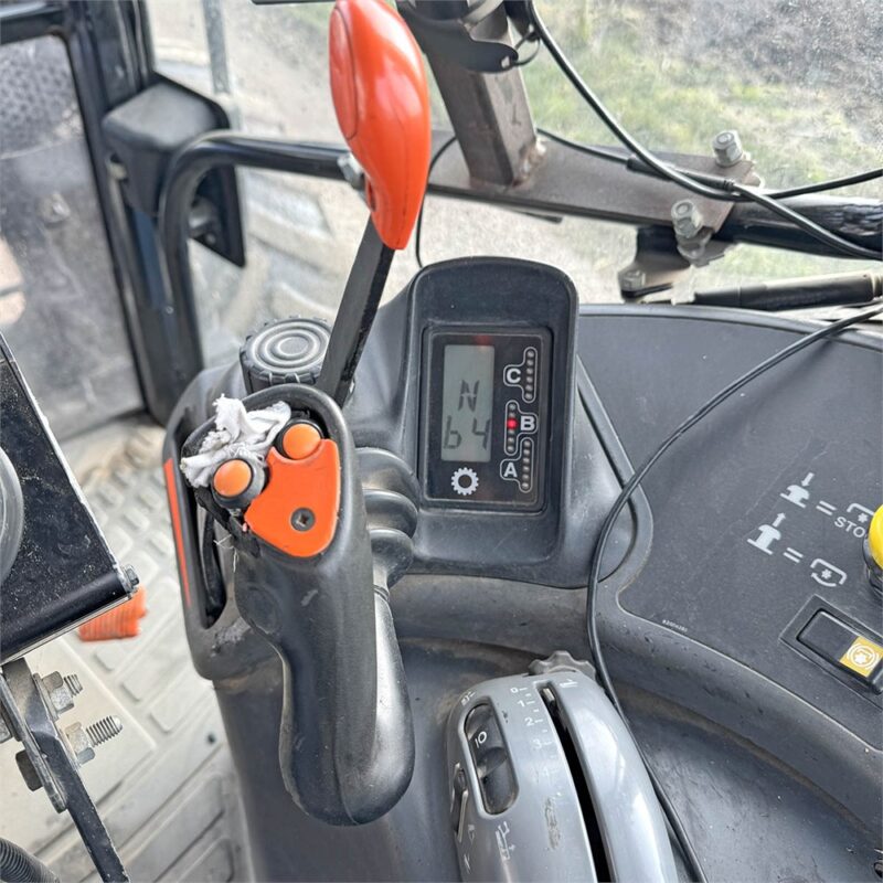 NEW HOLLAND TM135 – 136 ch – 2001 – 8 946 h – CHARGEUR FRONTAL – Image 9