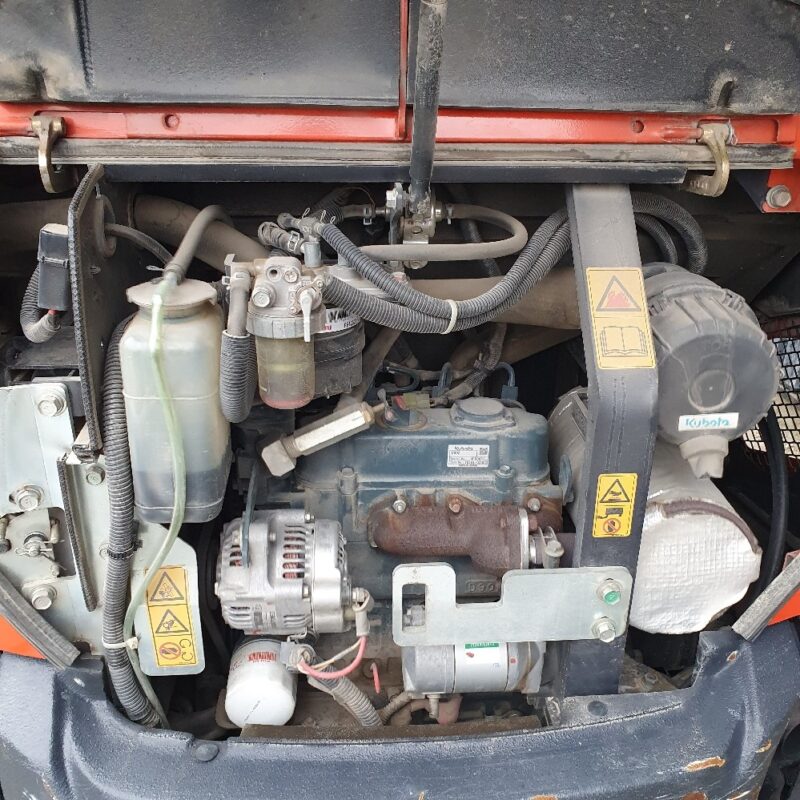 Kubota KX019-4 – 1T9 – 2 400 h – 2015 – AVEC POWERTILT – Image 5