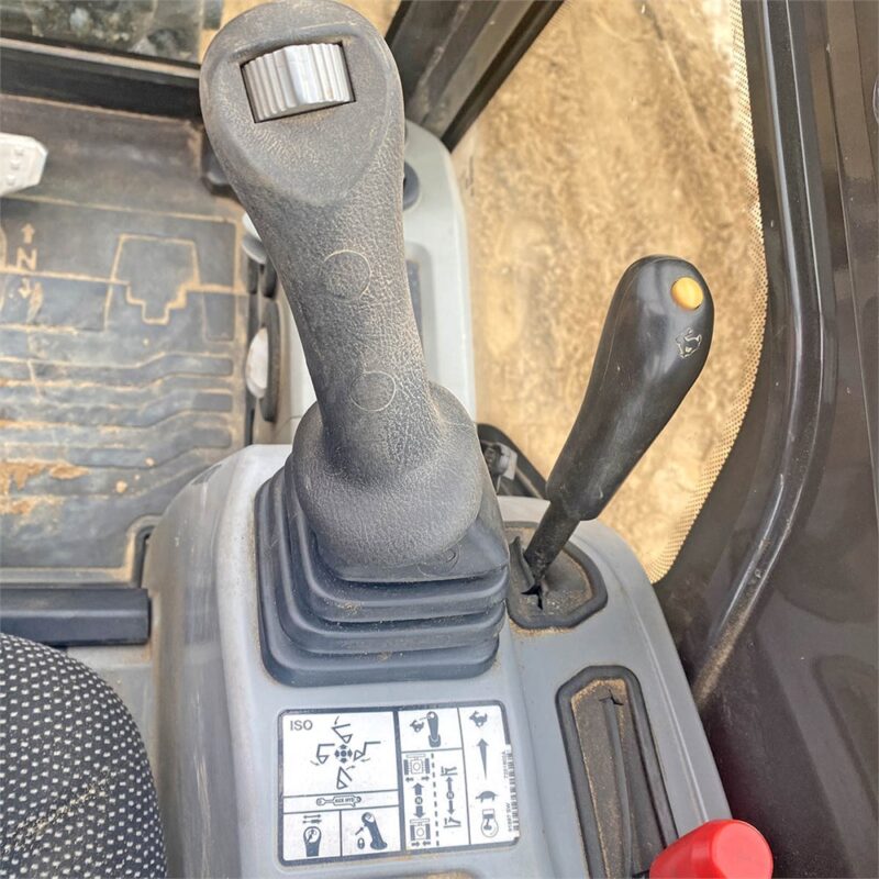 BOBCAT E19 – 1T9 – 700h - 2017 – Image 4