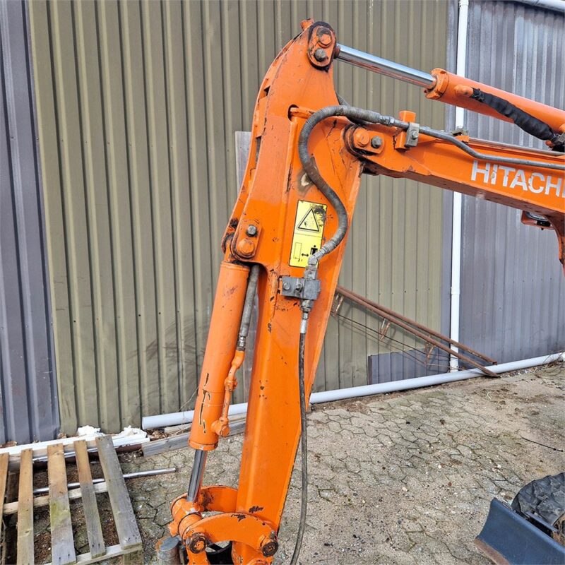 Hitachi ZX18-3 CLR – 1T9 – 1 462 h – 2013 – Image 4