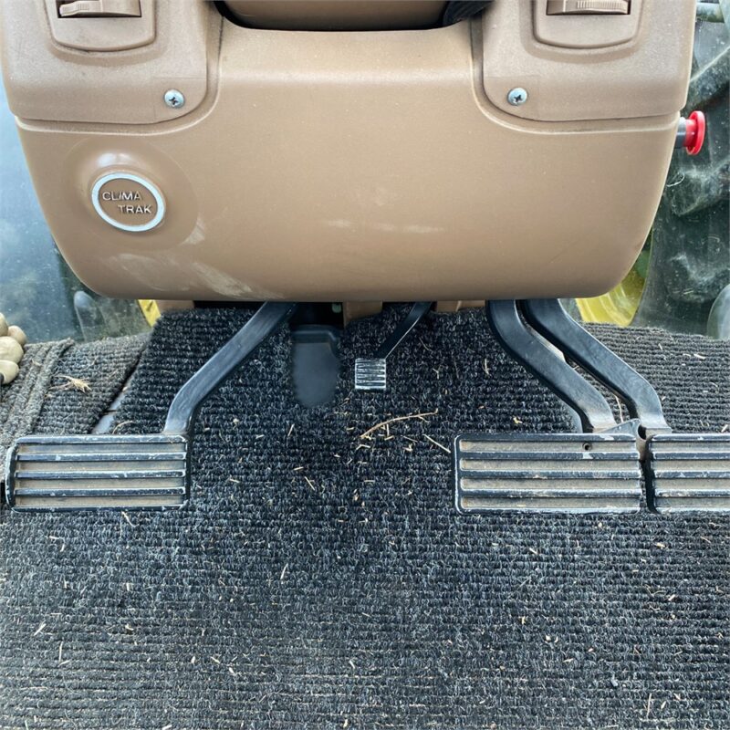 JOHN DEERE 7920 - 200 ch - 2005 - 8T – Image 8