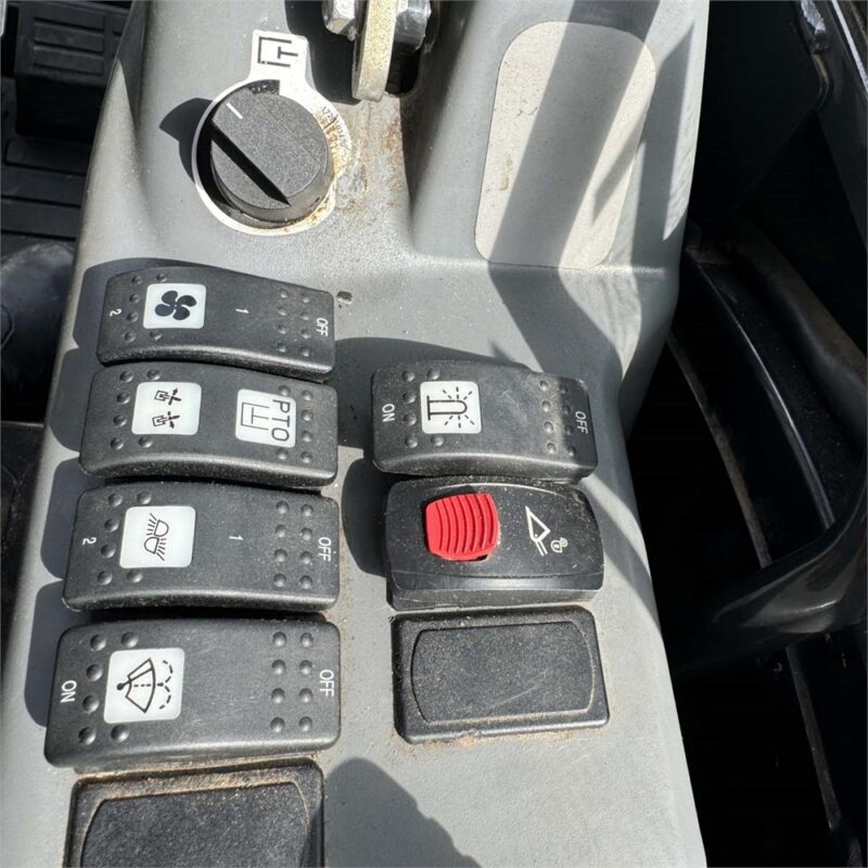 YANMAR SV22 – 2T2 – 1 600 h – 2020 – Image 13