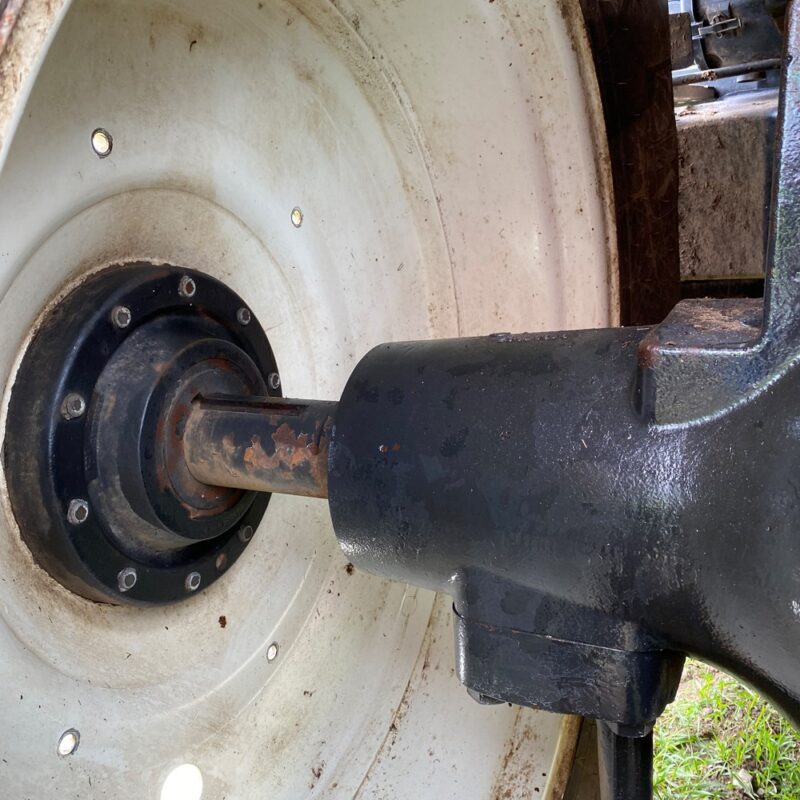 NEW HOLLAND T 8050 – 325 ch – 2008 – 9 360 H – Image 4