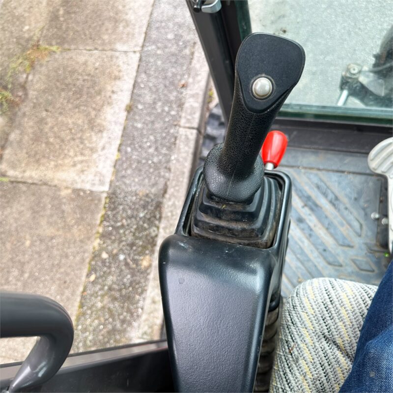VOLVO EC18E – 1T8 – 860 h – 2022 – Image 13