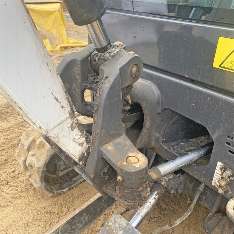 BOBCAT E19 – 1T9 – 700h - 2017 – Image 19