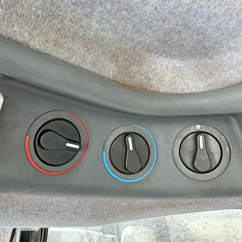NEW HOLLAND TM135 – 136 ch – 2001 – 8 946 h – CHARGEUR FRONTAL – Image 12
