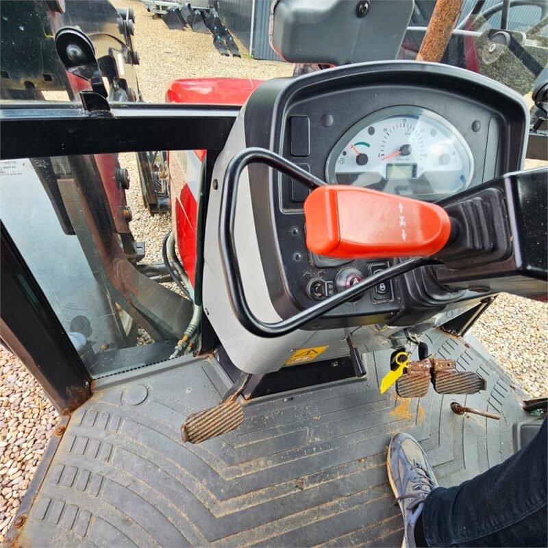 MASSEY FERGUSON 3625 – 69 ch – 2013 – 3 448 H – Image 11