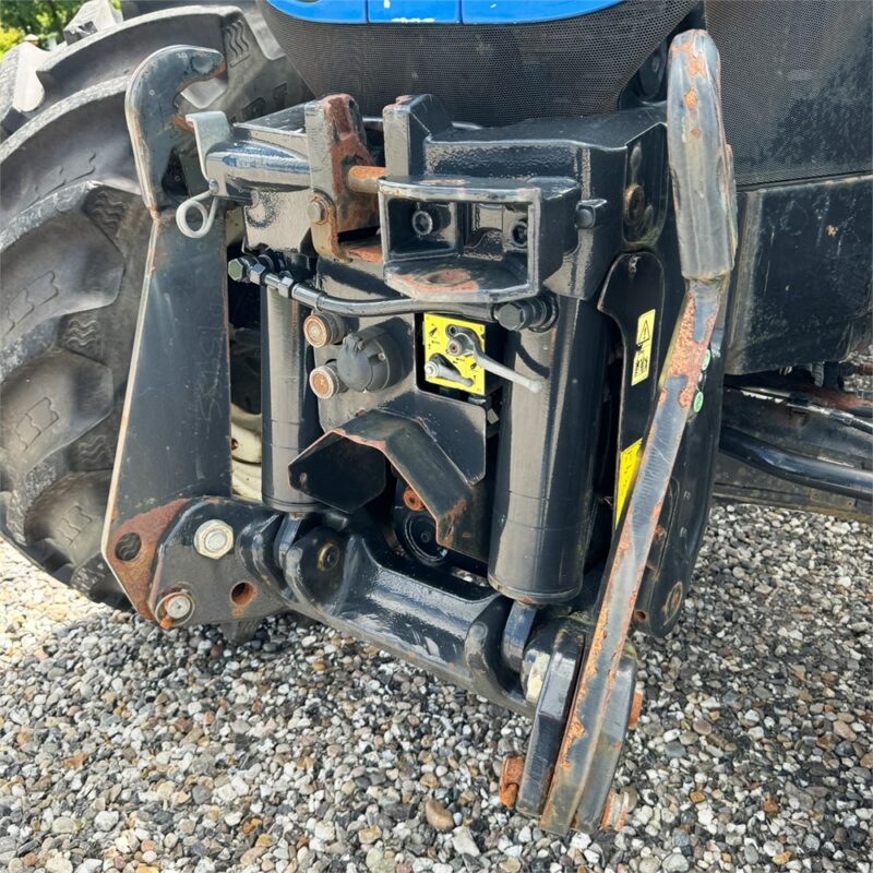NEW HOLLAND T 7.250 AUTO COMMAND – 200 ch – 2012 – 7 775 H – Image 11