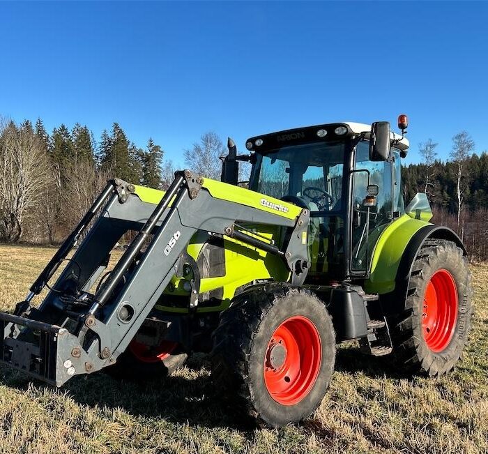 CLAAS 630C ARION AVEC CHARGEUR – 154 ch – 2011 – 6 199 h