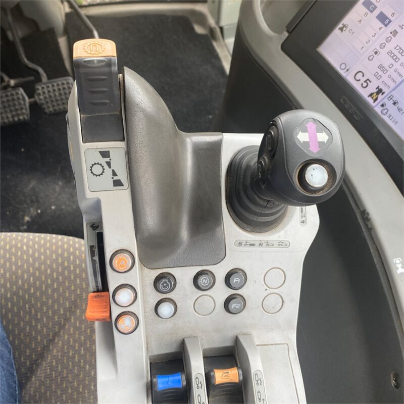 CLAAS AXION 840 - 240ch - 2008 - 9 012 H – Image 36