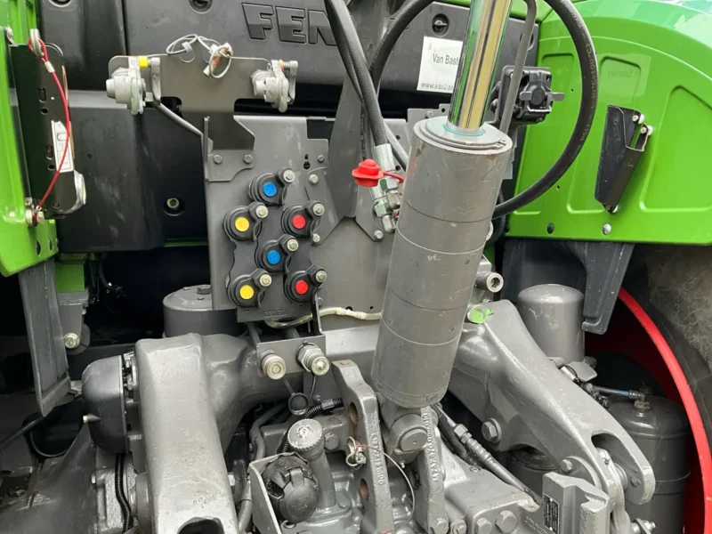 Fendt 724 Vario profiPlus – 245 ch – 2017 – 5 775 h – Image 9