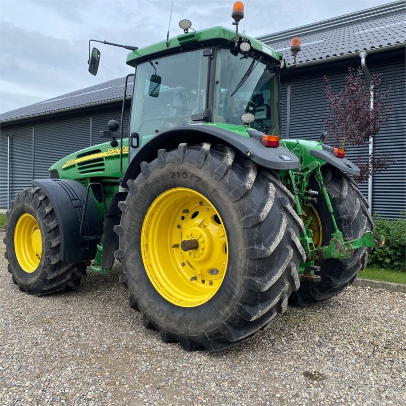 JOHN DEERE 7920 - 200 ch - 2005 - 8T – Image 36
