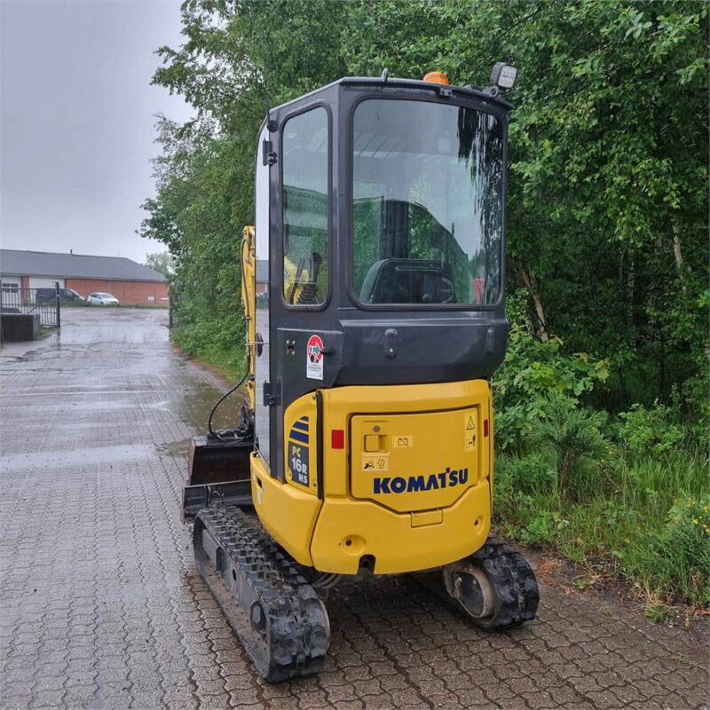 KOMATSU PC16R-3HS – 1T8 –232 h – 2021 – Image 45