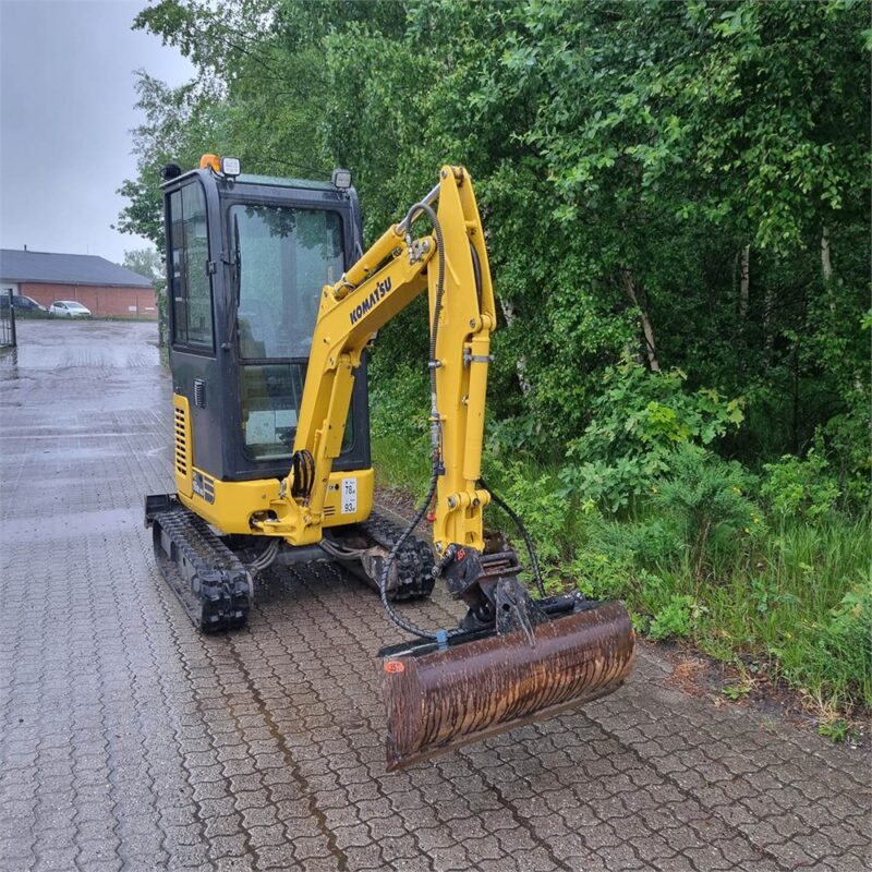 KOMATSU PC16R-3HS – 1T8 –232 h – 2021 – Image 51