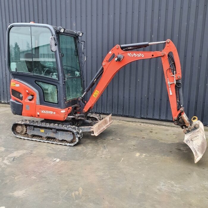 Kubota KX019-4 – 1T9 – 2 400 h – 2015 – AVEC POWERTILT