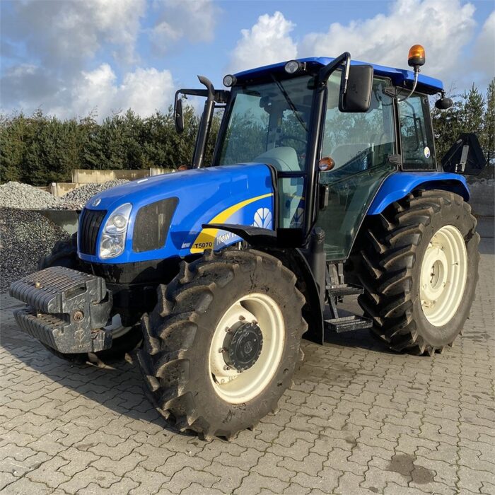 NEW HOLLAND T 5070 – 115 ch – 2010 – 273 H