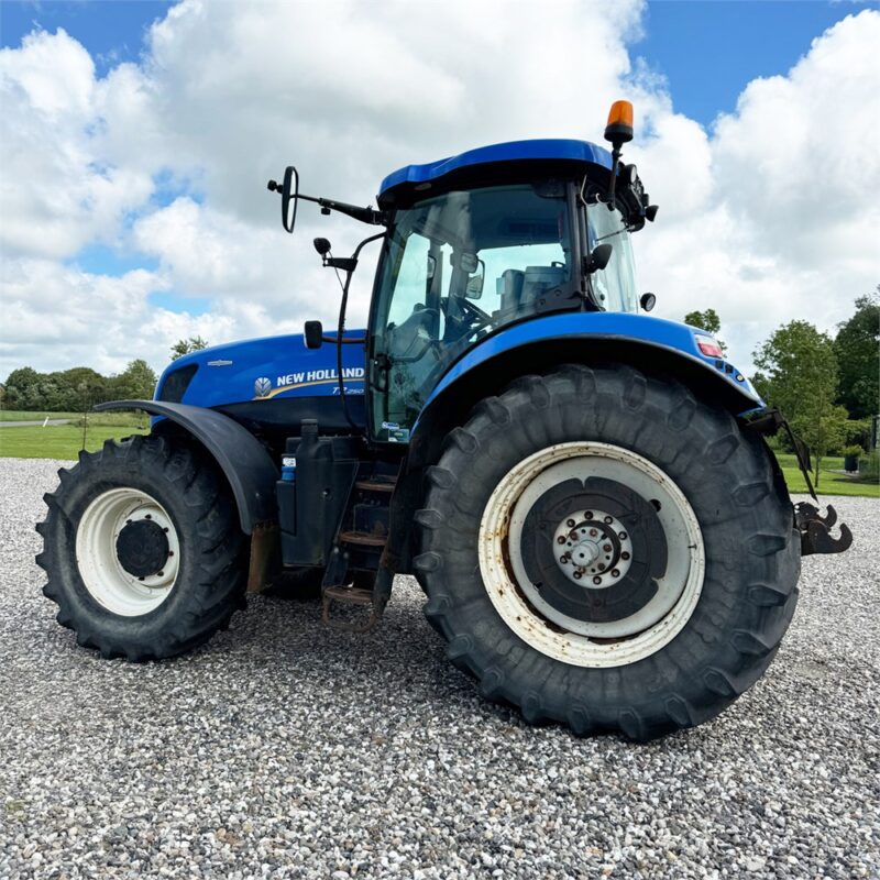 NEW HOLLAND T 7.250 AUTO COMMAND – 200 ch – 2012 – 7 775 H – Image 33