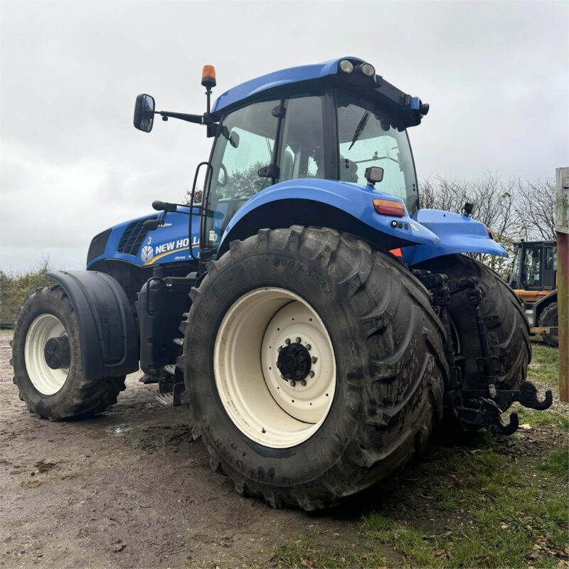 NEW HOLLAND T8.390 AUTOCOMMAND – 340 ch – 2014 – 8 260 H – Image 30