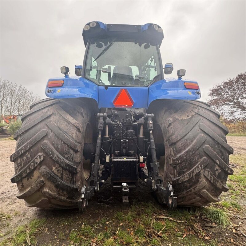 NEW HOLLAND T8.390 AUTOCOMMAND – 340 ch – 2014 – 8 260 H – Image 31