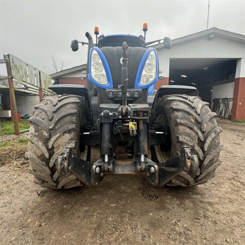 NEW HOLLAND T8.390 AUTOCOMMAND – 340 ch – 2014 – 8 260 H – Image 35