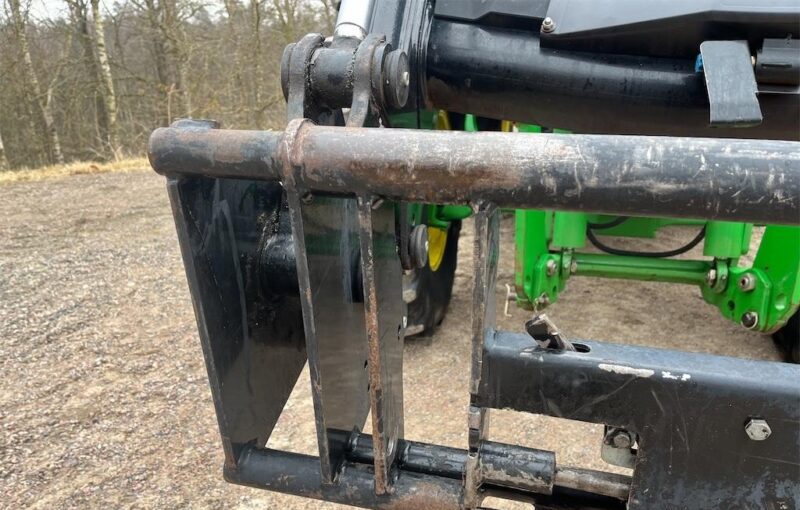 JOHN DEERE 6230E 2008 69 kW – Image 25