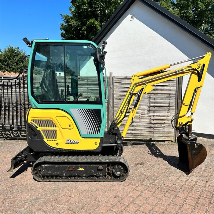 YANMAR SV18 – 1T9 – 425 h – 2014 – POWERTILT