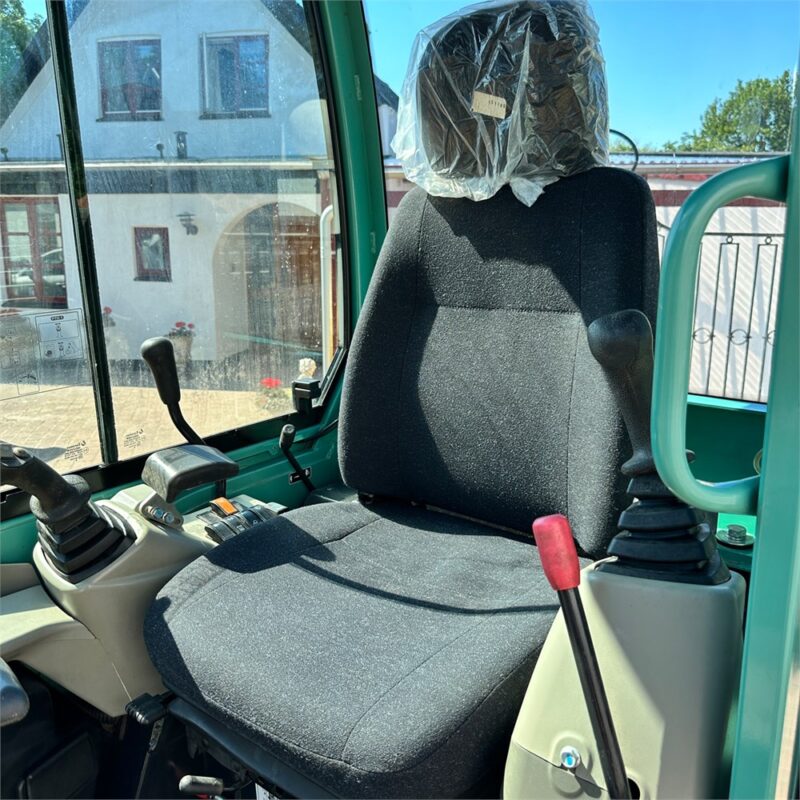 YANMAR SV18 – 1T9 – 425 h – 2014 – POWERTILT – Image 39