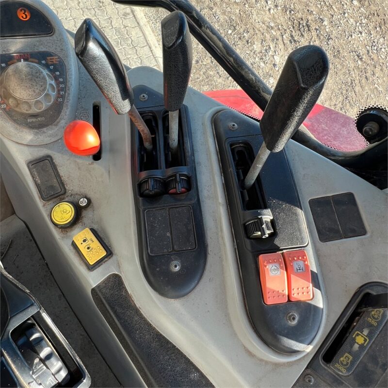 MASSEY FERGUSON 6480 DYNA 6 – 145 ch – 2007 – 3 678 H – Image 19