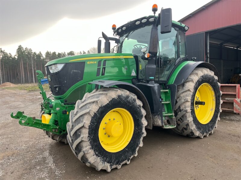 John Deere 6250R 2018 202 kW