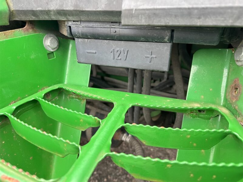 JOHN DEERE 6600 4WD – 110 ch – 1994 – 7 623 h – Image 18