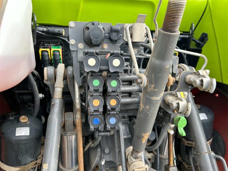 Claas Arion 460 – 140 ch – 2020 – 7 852 H + chargeur frontal Quicke Q4s – Image 37