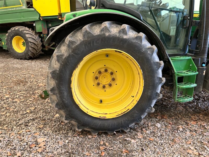 JOHN DEERE 6125R – 145 ch – 2013 – 5 398 h – CHARGEUR TRIMA +5.1P – Image 3