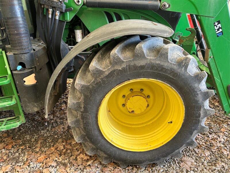 JOHN DEERE 6125R – 145 ch – 2013 – 5 398 h – CHARGEUR TRIMA +5.1P – Image 8