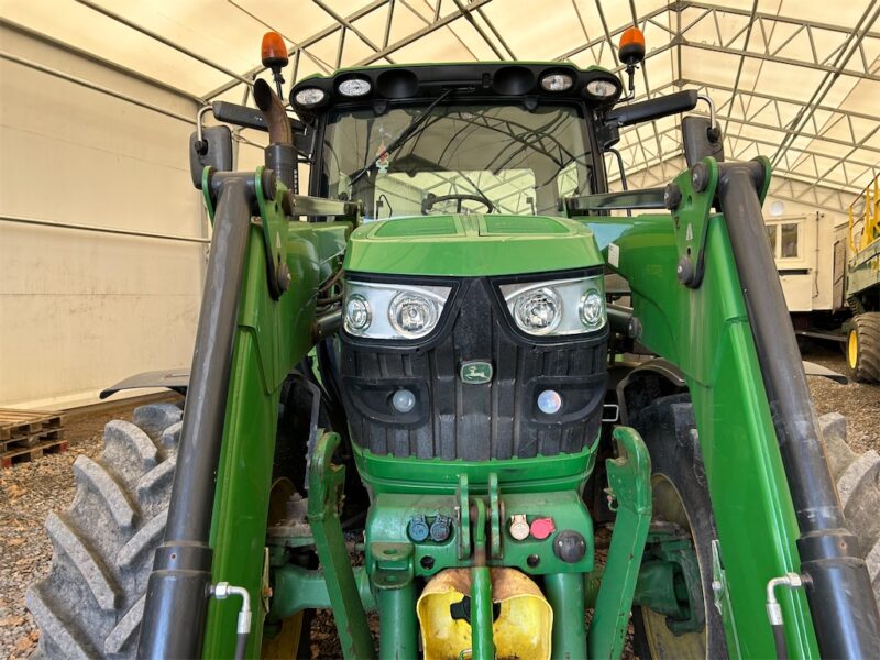 JOHN DEERE 6125R – 145 ch – 2013 – 5 398 h – CHARGEUR TRIMA +5.1P – Image 11