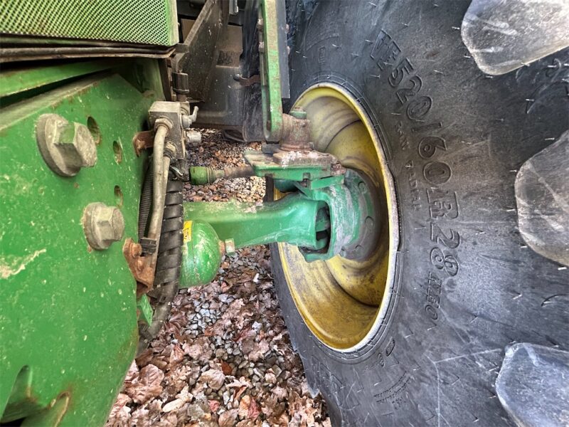 JOHN DEERE 6125R – 145 ch – 2013 – 5 398 h – CHARGEUR TRIMA +5.1P – Image 12